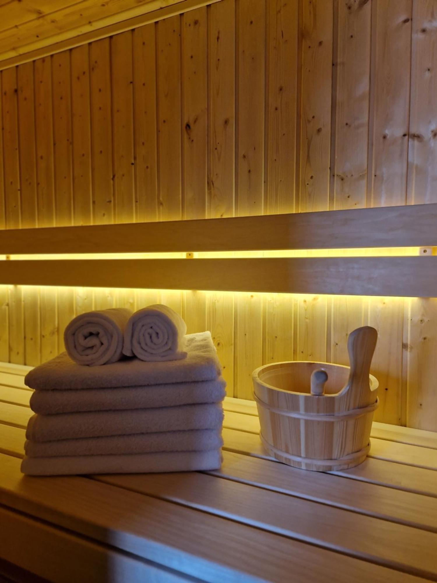 Odnova - Holiday Home With Spa Bobolin Bagian luar foto