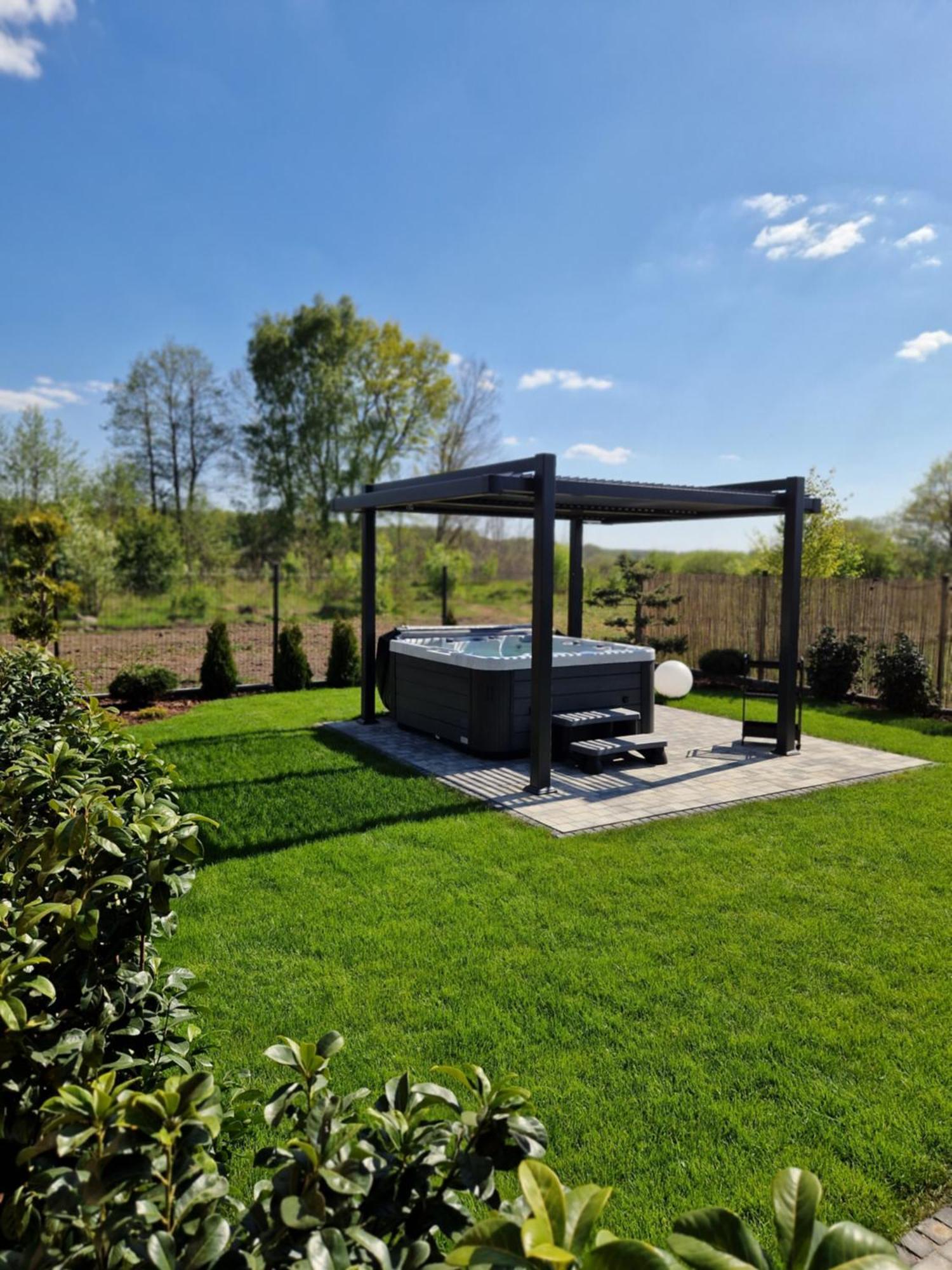Odnova - Holiday Home With Spa Bobolin Bagian luar foto